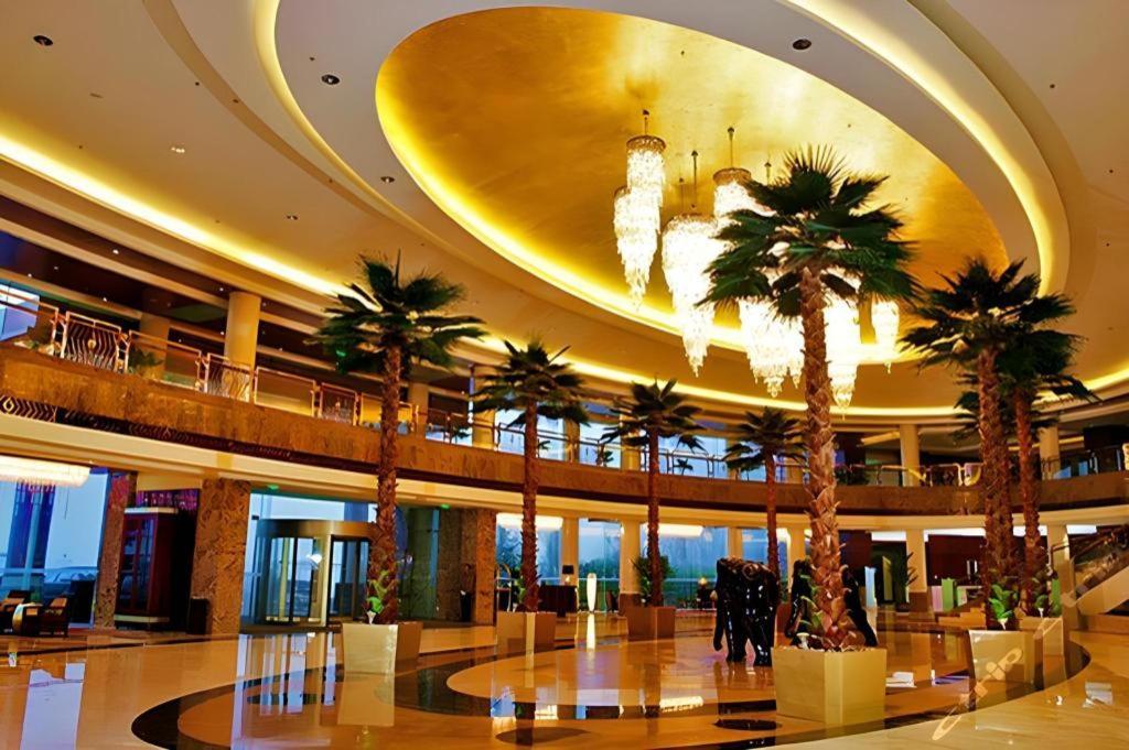 New Century Grand Hotel Сюйчжоу Экстерьер фото